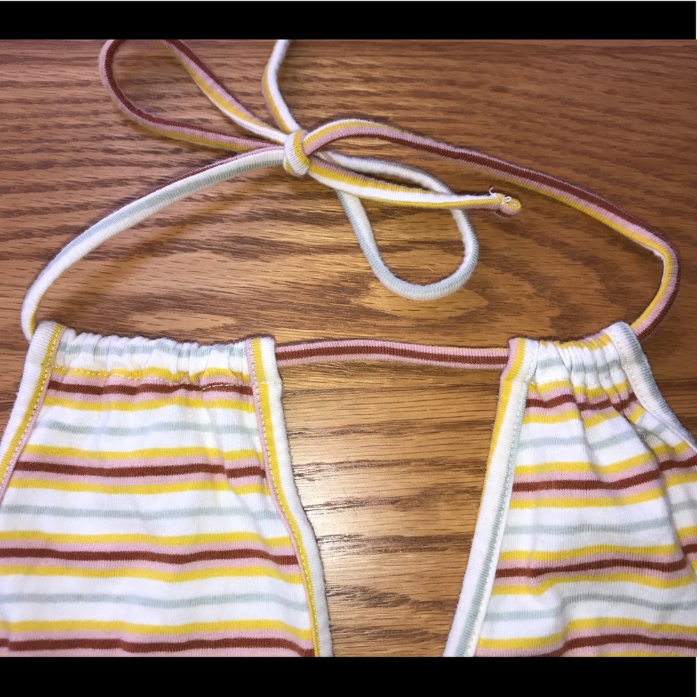 Drawstring Halter Striped Crop Top - Picture 3 of 4